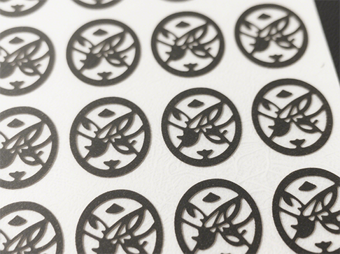 Maak productie mogelijk met een intelligente lasersnijcontroller